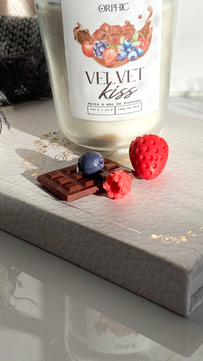 VELA VELVET KISS